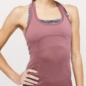 NWT SWIFTLY TECH RACERBACK MYMT